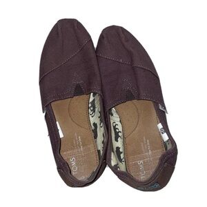 TOMS Women's grey Canvas Loafers